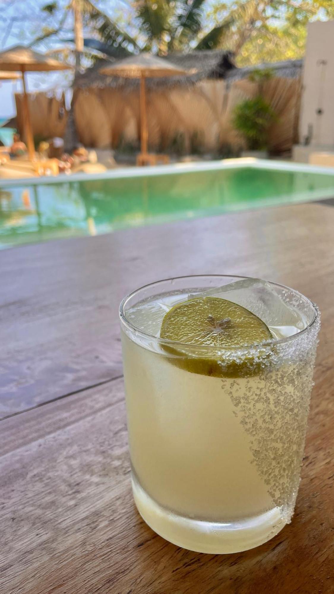 La Playa Beach Club Dikwella Eksteriør billede