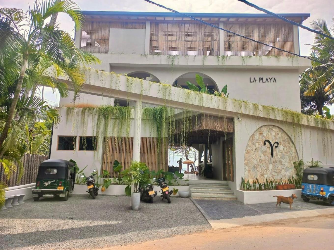 La Playa Beach Club Dikwella Eksteriør billede